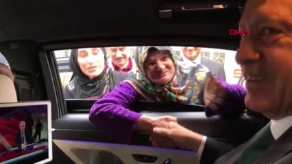 Fahrettin Altun Erdoğan ile Yaşlı Kadının Sohbetini Paylaştı
