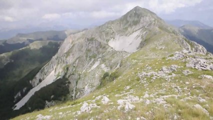 DOM.22-7-18- LA LUNGHISSIMA CRESTA FINO AL MONTE SERRONE NEL P.N.D'ABRUZZO DAL RIFUGIO COPPO DELL' ORSO.