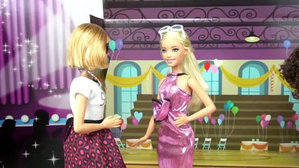 Ladybug & Cat Noir Reveal Their Identity - Marinette and Adrien Dolls