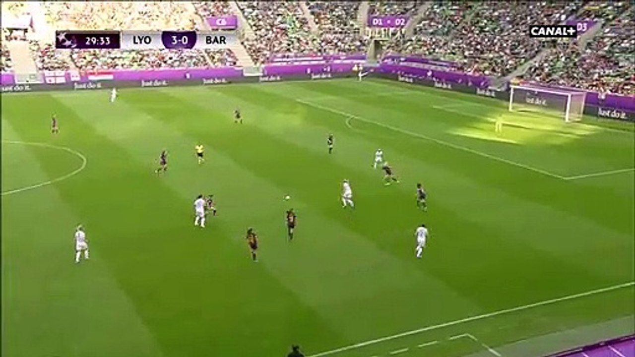 Olympique Lyonnais 4-0 FC Barcelona - Hegerberg hat-trick goal