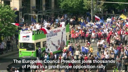 Thousands of Poles attend pro-EU rally before vote