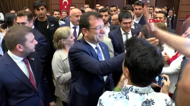 Ekrem İmamoğlu İyi Parti İl Başkanlığı'nın İftar Programına Katıldı