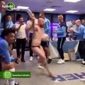 Manchester City soyunma odasında çılgın kutlama