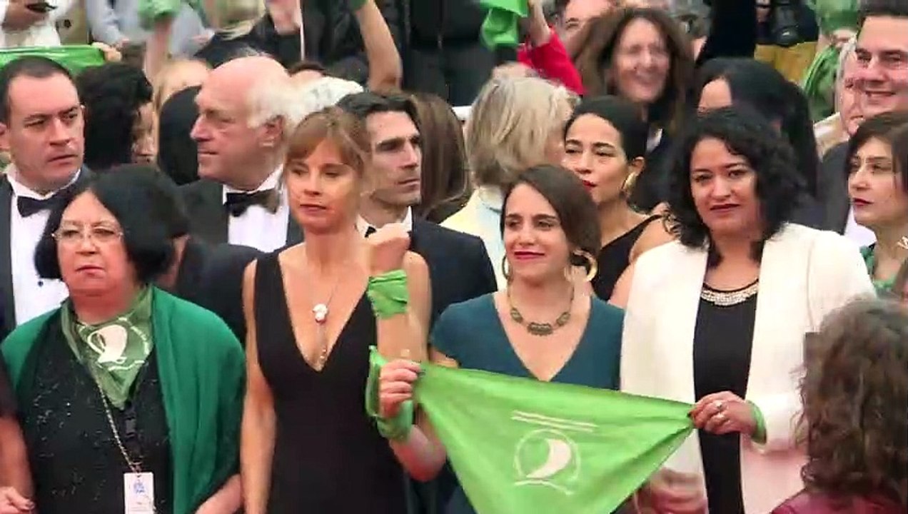 ‘Onda verde’ a favor do aborto chega a Cannes