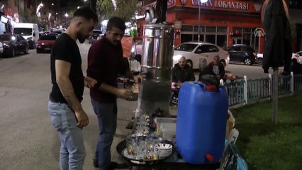 Dadaşların ramazan akşamlarında semaver keyfi - ERZURUM