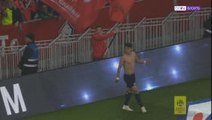 Araujo seals it for five star Lille with super solo goal