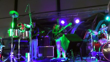 Bersama live Pasar Malam Maluku