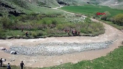 Kars'ta kaybolan Nurcan Sade'nin cansız bedeni dere kenarında bulundu