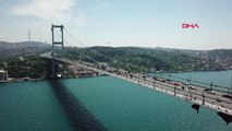 İstanbul- Yüzlerce Motosikletlinin, 15 Temmuz Şehitler Köprüsü'nden Geçişi Havadan Görüntülendi...
