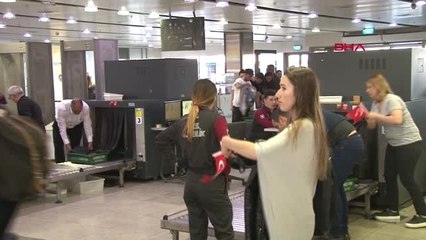 İstanbul- Sabiha Gökçen'de 19 Mayıs Coşkusu