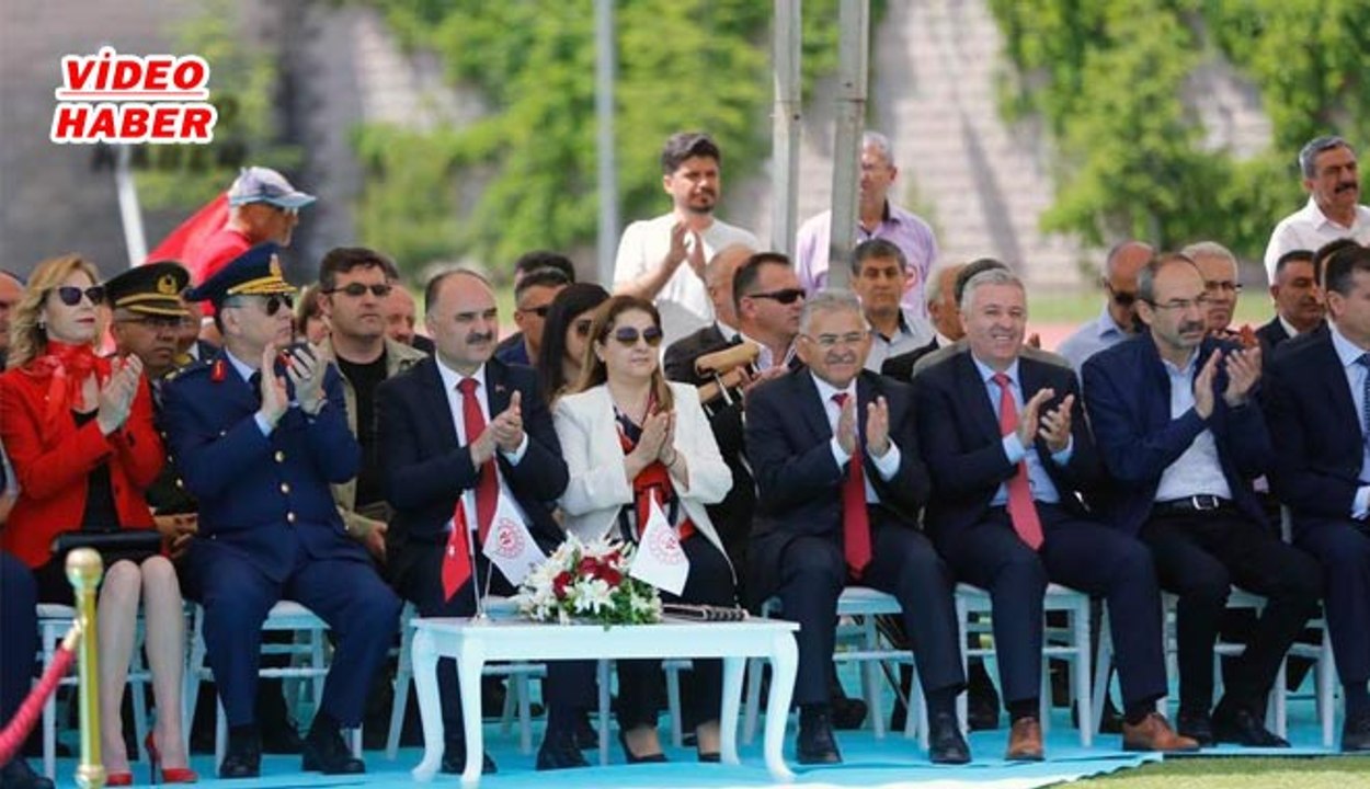 (19 Mayıs 2019) 19 MAYIS ATATÜRK'Ü ANMA, GENÇLİK VE SPOR BAYRAMI  COŞKUYLA KUTLANDI