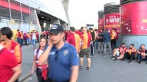 Spor Galatasaray Taraftarı Krtik Maç Öncesi Türk Telekom Stadı'nda