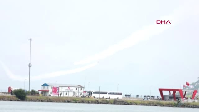 Samsun Solo Türk ve Türk Yıldızları'ndan Nefes Kesen Gösteri