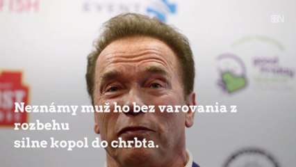 Schwarzeneggera napadol fanúšik: Terminátor sa nevzdal