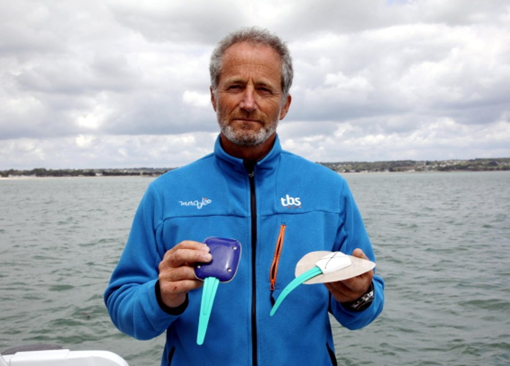 Le navigateur Michel Desjoyeaux invente un capteur connecté qui économise l'énergie
