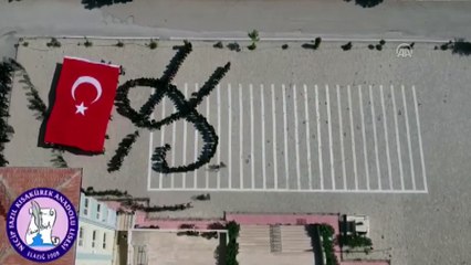 Öğrencilerden 'Atatürk'ün imzası kareografisi' - ELAZIĞ