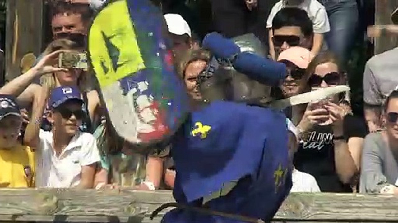 Klirrende Schwerter bei der Mittelalter-Kampf-WM in der Ukraine