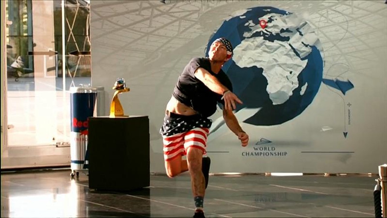 Das sind die Papierflieger-Weltmeister