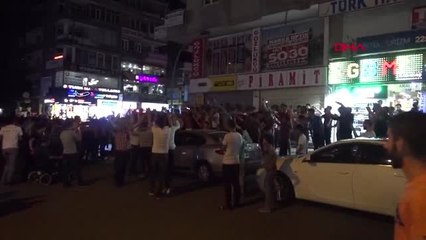 Diyarbakır Doğu ve Güneydoğu'da Galatasaray'ın Şampiyonluğu Kutlandı