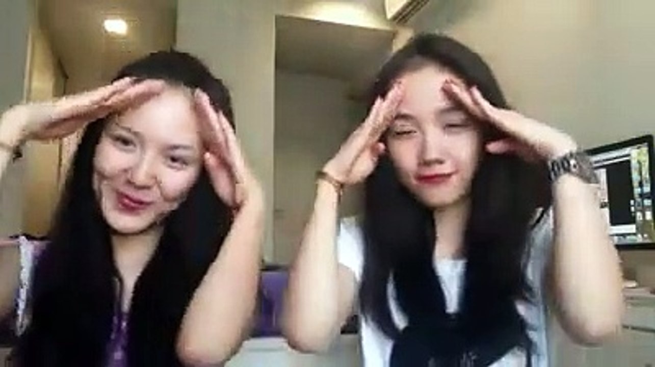 Kiyomi Phuong Linh va Phuong Ly