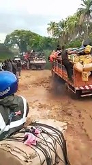 Dégradation des routes en région forestière: le calvaire des usagers