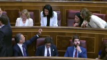 Vox se estrena en el Congreso sentándose en los asientos que normalmente ocupa el PSOE