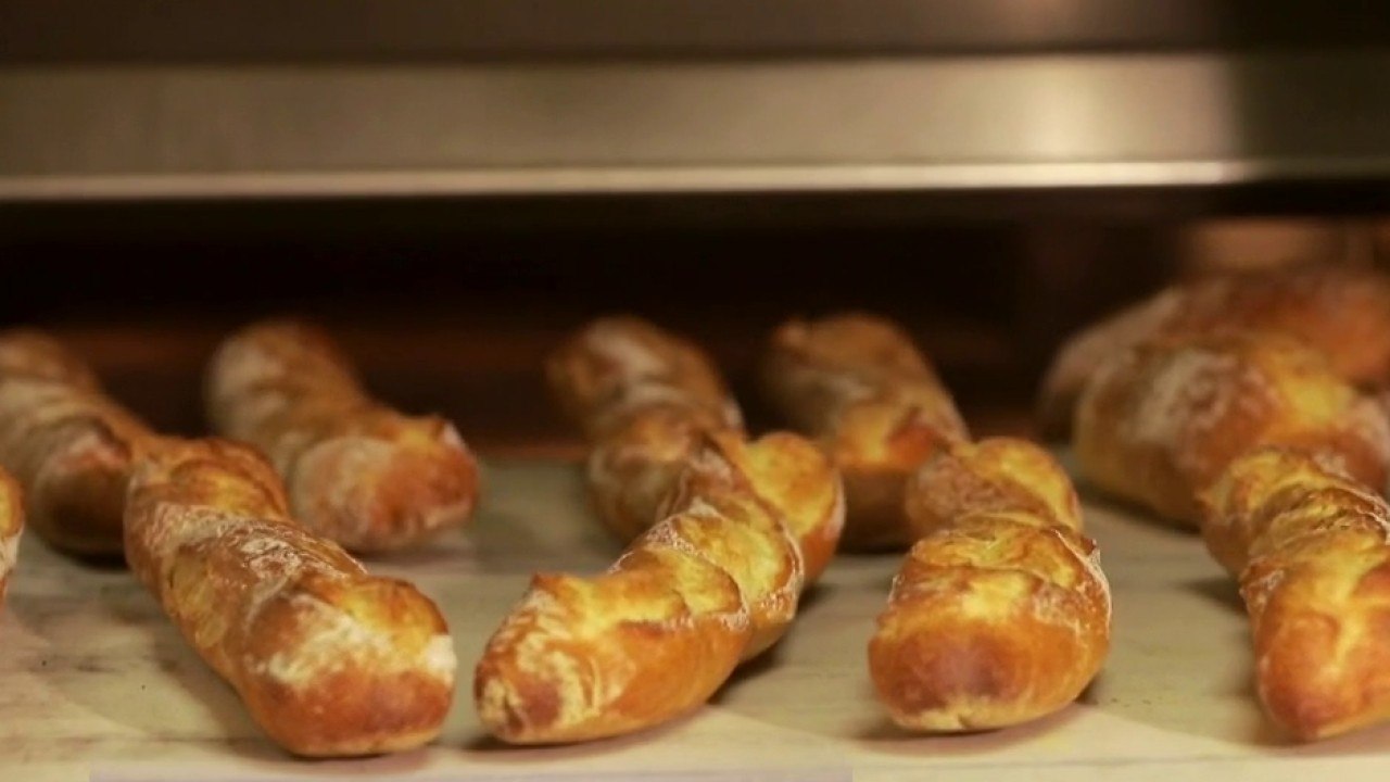 Marchés - Cocorico pour la baguette !