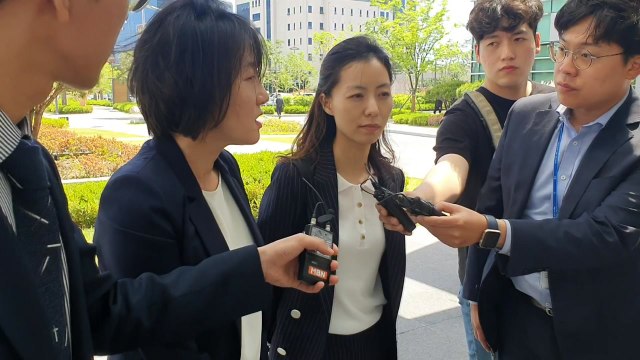 '김학의 무고 맞고소' 여성 검찰 출석... 진료기록 제출 / YTN