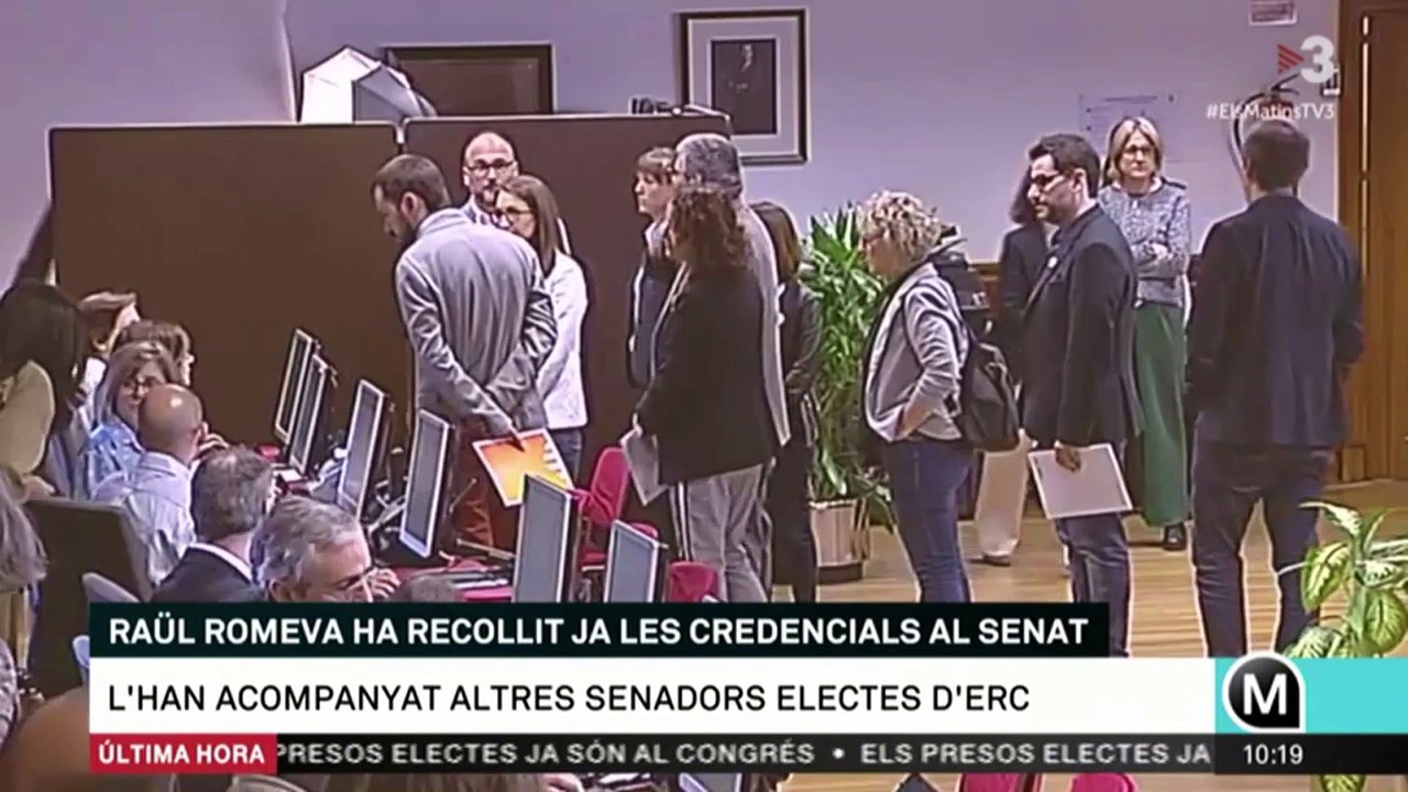 Romeva recull l'acta de senador