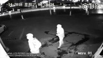 VÍDEO – Los “peores ladrones del mundo” pillados en plena acción en Shanghái