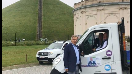 Elections 2019 : les militants des listes Destexhe au pied de la butte du lion