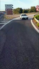 Bari - ennesima tragedia sfiorata, donna contromano sulla Statale 16 - il video diffuso sui social