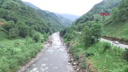 Rize Fırtına Vadisi'nde Kaçak Yapıların Yıkımı Başlıyor -Drone