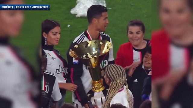 Quand le fils de CR7 prend le Scudetto en pleine tête