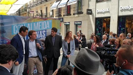 Almeida y Moreno participan en un acto en Madrid