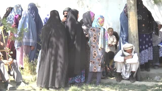 Türk Kızılaydan Afganistan'daki İhtiyaç Sahibi Ailelere Yardım