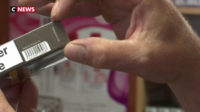 Cigarettes : les paquets codés débarquent