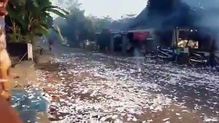 keingat rumah dimana hari rya hampir datang