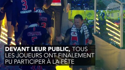 Quand le Parc des Princes diffuse par erreur un film pour adultes ...