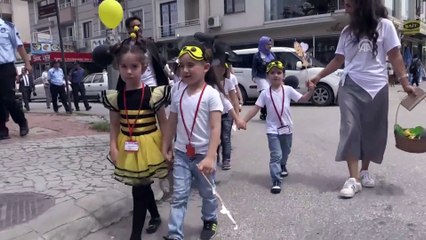 Minik arıcılar farkındalık için yürüdü - DÜZCE