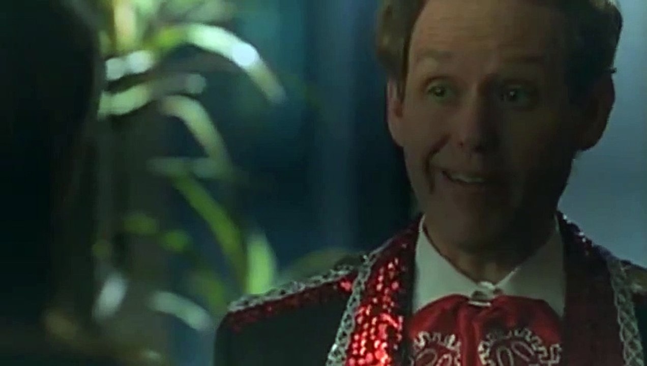 Ally McBeal  S 05 E 16  Love Is All Around 1  Part 03