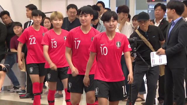 여자축구, 월드컵 출정식 열고 16강 다짐 / YTN