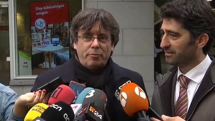 Puigdemont: "Si salgo elegido, no entraré escoltado por policías"