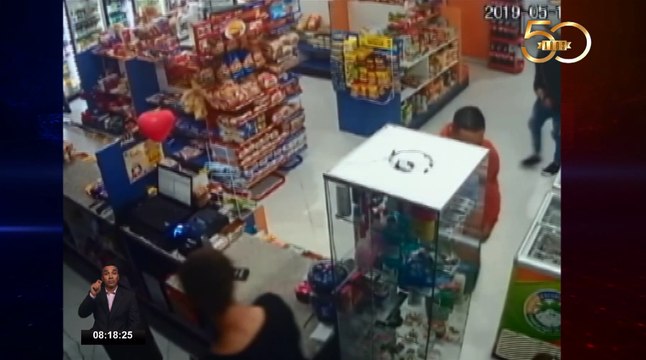 Supuestos ladrones de local comercial fueron detenidos en Quito