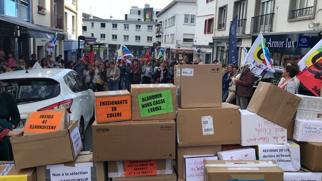 Mobilisation contre la loi Blanquer