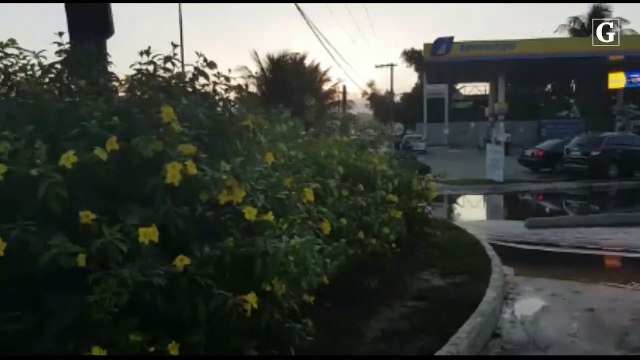 Moradores interditam novamente a Avenida Carlos Lindenberg, em Vila Velha