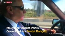 Bahçeli, klasik otomobiliyle Ankara turu attı