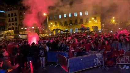 Celebraciones de los aficionados rojillos en la plaza del Castillo