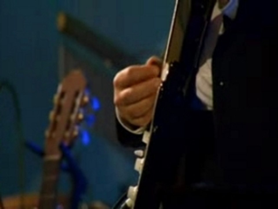 Carly Simon - Coming Around Again