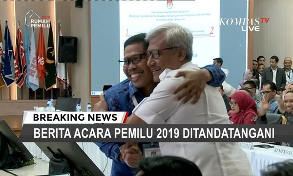 Momen TKN Jokowi-Ma’ruf dan BPN Prabowo-Sandi Berpelukan Usai Penetapan Hasil Pilpres